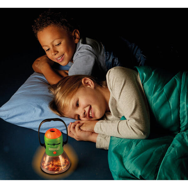 Aventuri in aer liber – Proiector si lampa de veghe pentru Camping Brainstorm Toys E2060