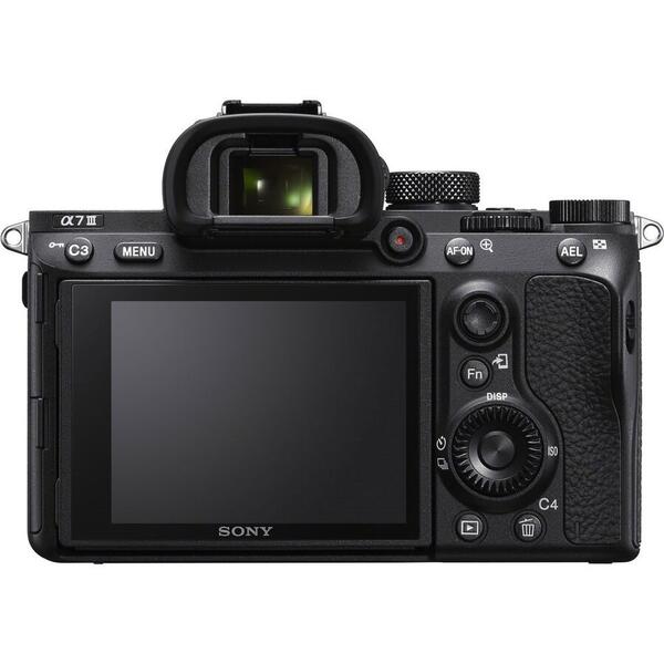 Aparat Foto Sony Alpha 7 III (Obiectiv 28-70mm Oss)