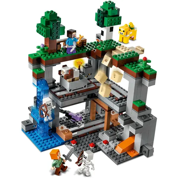 LEGO® LEGO Minecraft - Prima aventura 21169, 542 piese