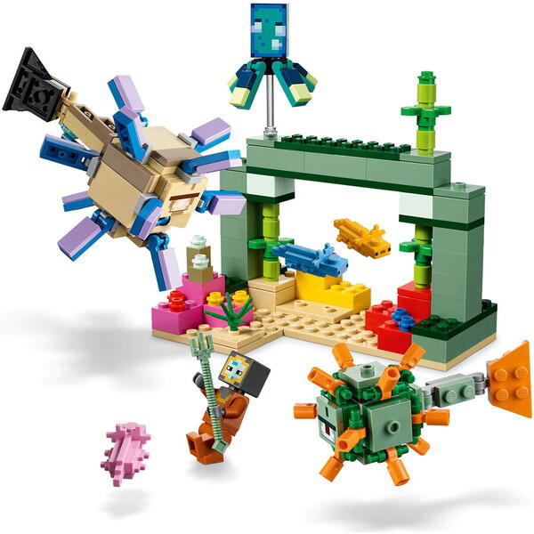 LEGO® Minecraft - Batalia Pazitorilor 21180, 255 piese