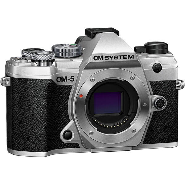 OLYMPUS Aparat Foto Mirrorless, sistem OM-5 20.4MP, 4K Argintiu, Kit cu Obiectiv M.Zuiko Digital 14-150mm F4-5.6 II Negru