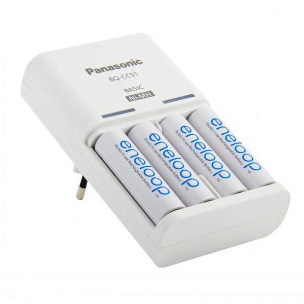 Incarcator Panasonic Eneloop Basic, include 4 x Eneloop R6 AA, 2000mA, K-KJ51MCD40E